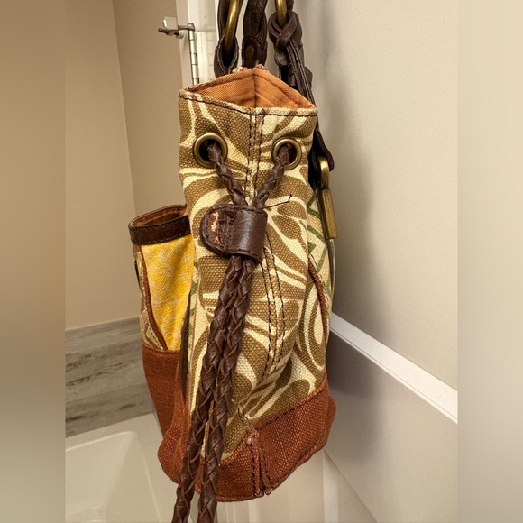 Fossil Vintage Hobo Bag - Picture 11 of 11